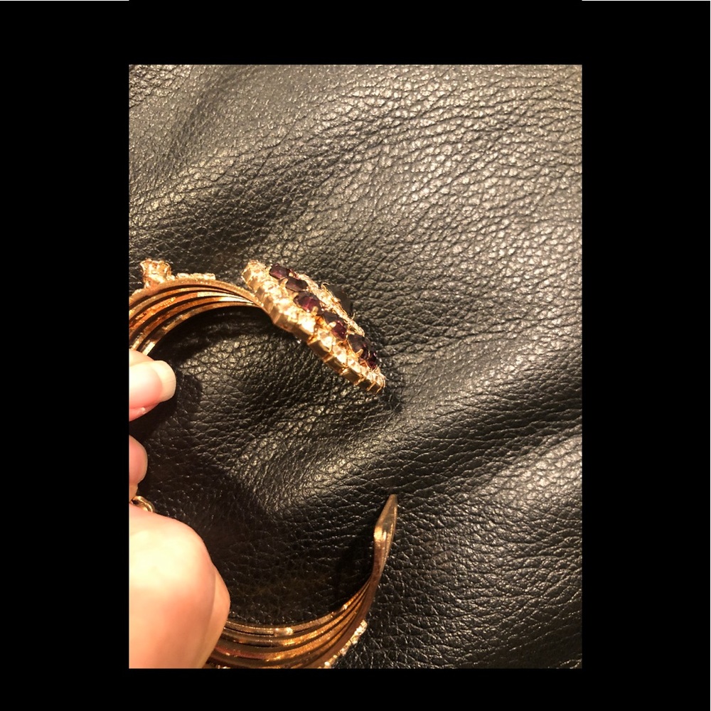 Accessory - Picture 4 of 6